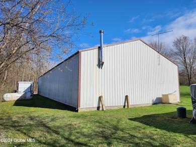 1382 Carlisle Rd, Sprakers, NY 12166 - photo 7