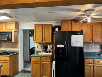 308 Main St, Maxwell, IA 50161 - photo 6