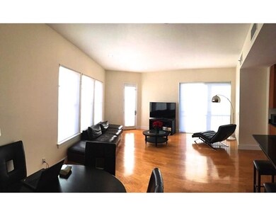 55 Station St unit 3B, Brookline, MA 02445 - photo 3