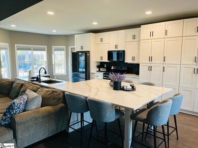 405 Wood River Way, Taylors, SC 29687 - photo 4