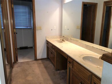 10600 W 50th St, Shawnee, KS 66203 - photo 2