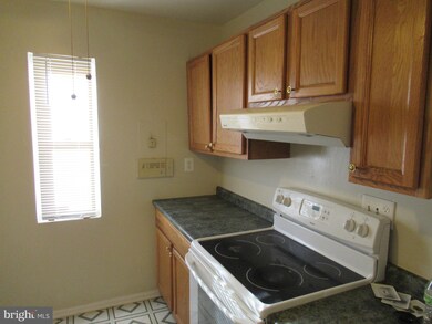 2 Daimler Dr unit 55, Capitol Heights, MD 20743 - photo 7