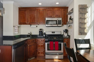 218 Middle St unit 7, East Weymouth, MA 02189 - photo 4