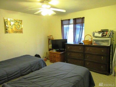 4829 S 56th St unit 4, Tacoma, WA 98409 - photo 4