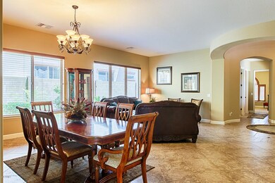 Formal Dining
