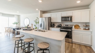 69 Pompas Dr, Cedar Rapids, IA 52404 - photo 6