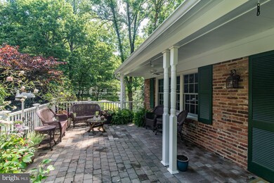 9125 Saint Marks Place, Fairfax, VA 22031 - photo 4