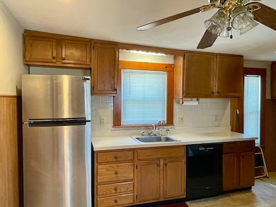 15 Green St, Reading, MA 01867 - photo 4