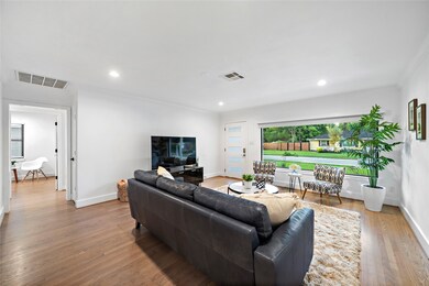 4714 Carleen Rd, Houston, TX 77092 - photo 7