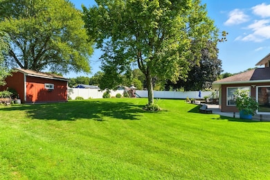 51 Newcrest St, Ludlow, MA 01056 - photo 6