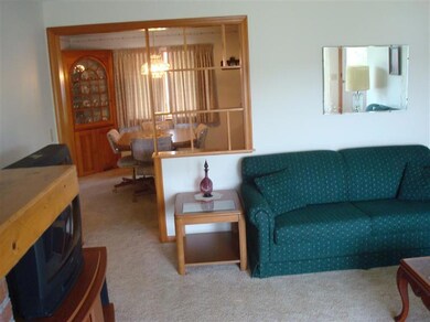 2 Eleanor Ave, Bourne, MA 02532 - photo 4