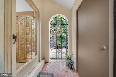 34 Oak Knoll Dr, Berwyn, PA 19312 - photo 5