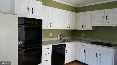 10236 Arizona Cir, Bethesda, MD 20817 - photo 3