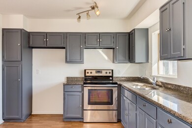 2647 N 58th Ln, Phoenix, AZ 85035 - photo 5