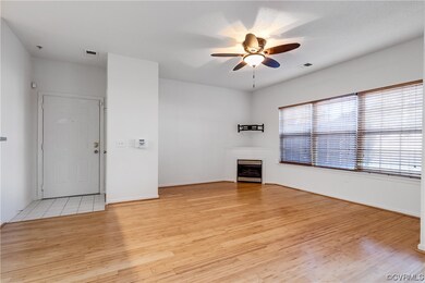 enter at the LR w/ a gas log fireplace