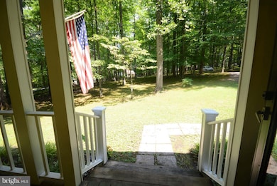 4424 Cobalt Dr, Harwood, MD 20776 - photo 2