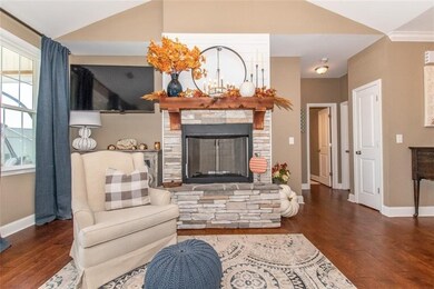 2000 Aberdeen Ln, Walhalla, SC 29691 - photo 6