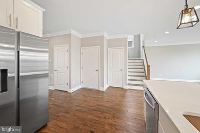 8518 B Jenkins Rd, Pasadena, MD 21122 - photo 7