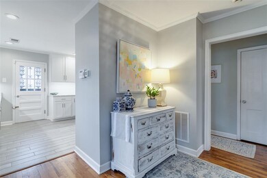 3878 Lytle Cir, Memphis, TN 38122 - photo 3