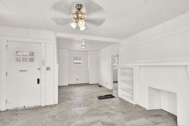 2428 Gold Ave, El Paso, TX 79930 - photo 5