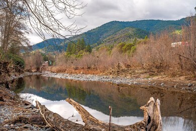8730RogueRiverHwy-019