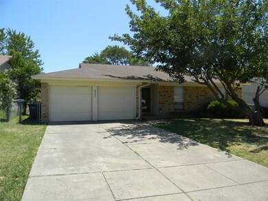 6605 Vega Dr, Fort Worth, TX 76133 - photo 2