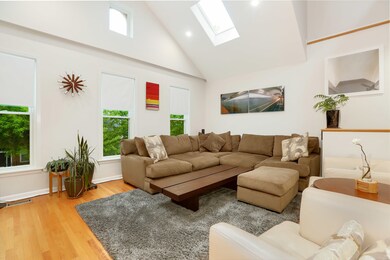 943 N Honore St, Chicago, IL 60622 - photo 3