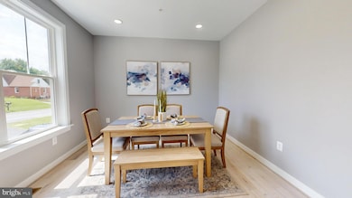 6516 Golden Ring Rd, Rosedale, MD 21237 - photo 3