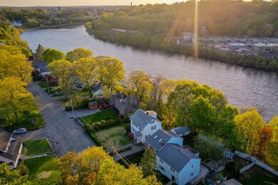 736 E Merrimack St, Lowell, MA 01852 - photo 5