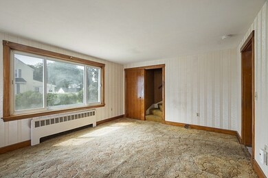 24 Martinack Ave, Peabody, MA 01960 - photo 5