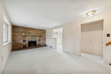 805 Cranberry Dr, Monroeville, PA 15146 - photo 7