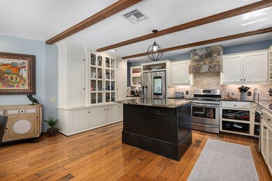 204 Tanglewood Dr, Fredericksburg, TX 78624 - photo 6