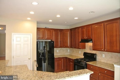 22064 Chelsy Paige Square, Ashburn, VA 20148 - photo 2