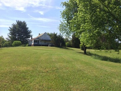 551 Lawrence Dr, Martinsville, VA 24112 - photo 2