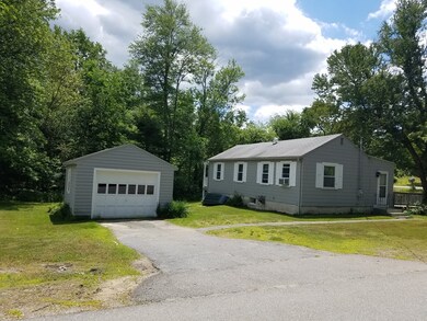 11 Worcester Dr, Littleton, MA 01460 - photo 2