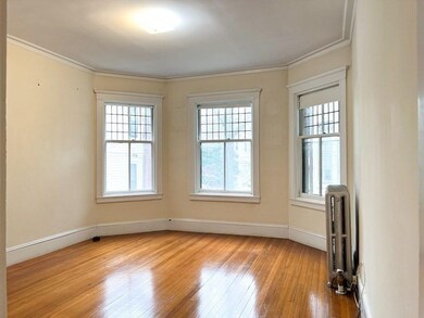 19 Agassiz St unit 24, Cambridge, MA 02140 - photo 2