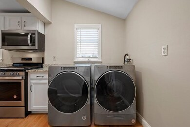 163 Bridge Rd, Salisbury, MA 01952 - photo 5