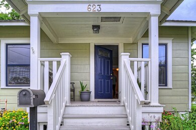623 Pecore St, Houston, TX 77009 - photo 4