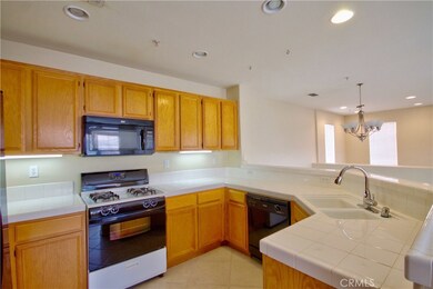 33602 Emerson Way unit C, Temecula, CA 92592 - photo 5