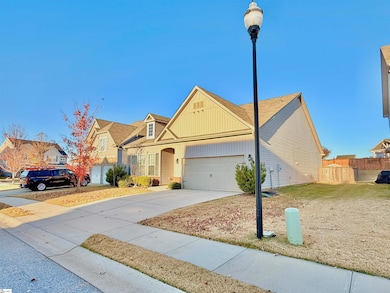 605 Waymeet Dr, Greer, SC 29651 - photo 3