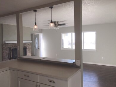 1818 Pontiac Dr, Alamogordo, NM 88310 - photo 6