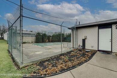 4189 Amboy Rd, Staten Island, NY 10308 - photo 5