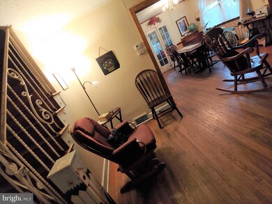 509 S Ridgeway Ave, Glenolden, PA 19036 - photo 7