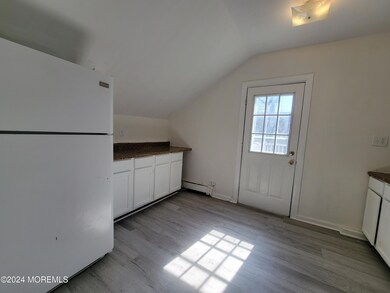 254 Rockwell Ave unit B (UPSTAIIRS), Long Branch, NJ 07740 - photo 7