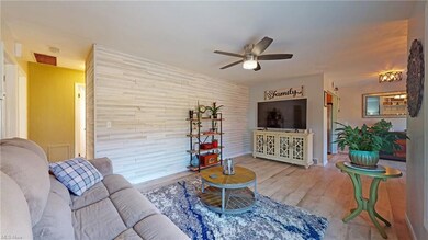 Living Room (2)