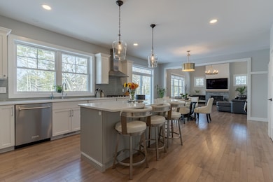 22 Sunrise Cir, Auburn, NH 03032 - photo 6