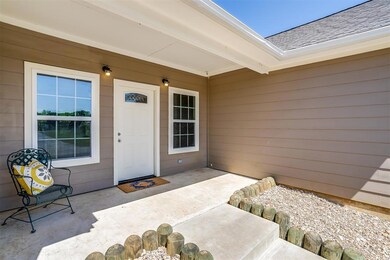 1105 Sarah Ln, Cleburne, TX 76031 - photo 6