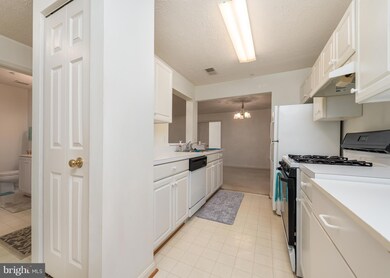 655 Burtons Cove Way unit 2, Annapolis, MD 21401 - photo 3