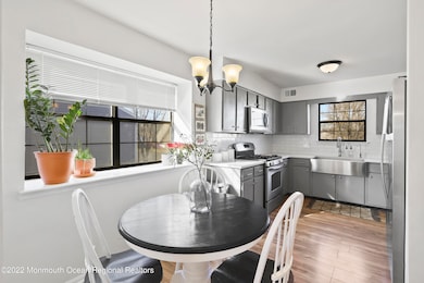 5 Cidermill Ct, Howell, NJ 07731 - photo 4