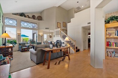 05-Entry & Formal Living Room